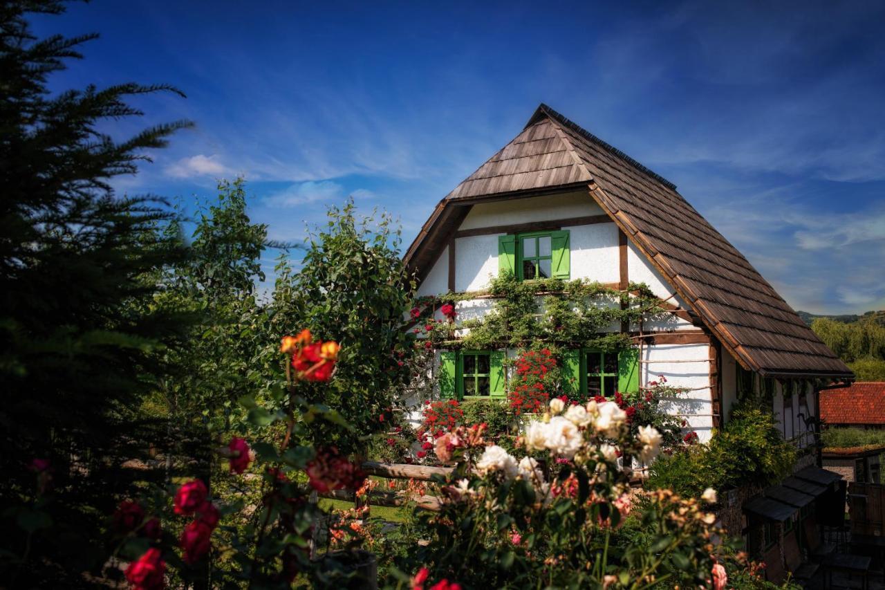 Etno Village Cardaci Vitez Exterior foto
